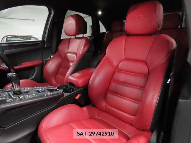 Porsche MACAN 2017-06 6016066-14