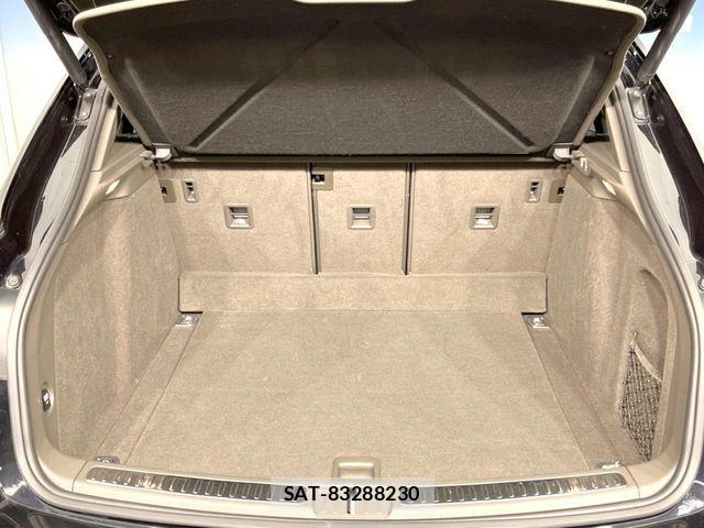 Porsche MACAN 2015-03 6016076-11