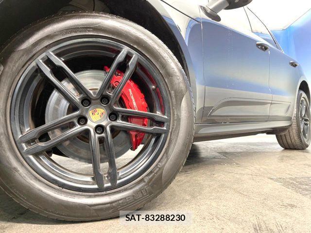Porsche MACAN 2015-03 6016076-18