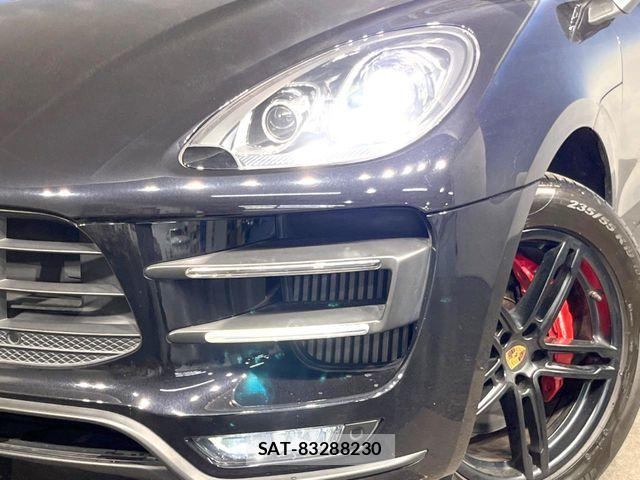 Porsche MACAN 2015-03 6016076-19