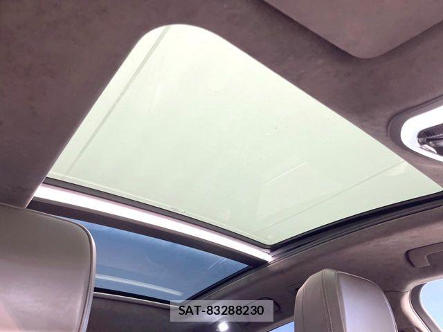 Porsche MACAN 2015-03 6016076-2