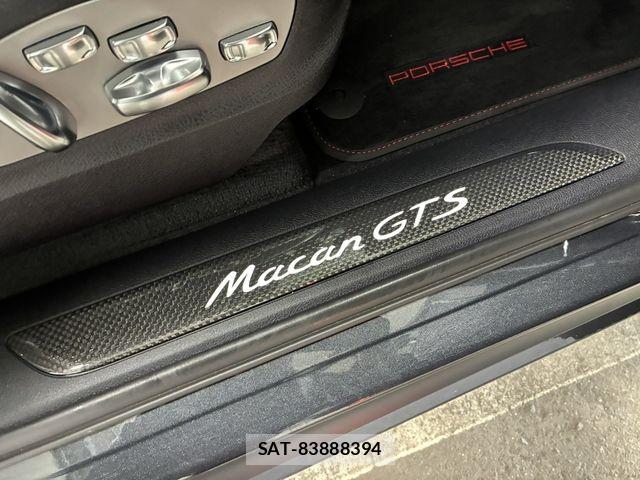 Porsche MACAN 2024-02 6016061-15