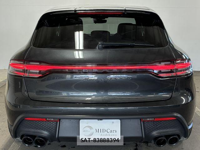 Porsche MACAN 2024-02 6016061-7