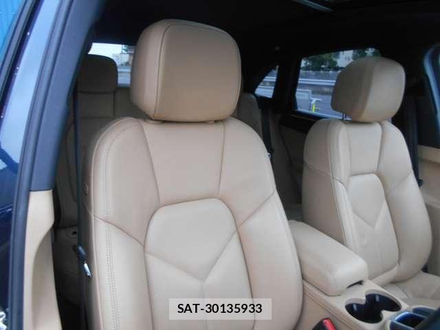 Porsche MACAN 2017-03 6246666-10