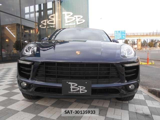 Porsche MACAN 2017-03 6246666-1