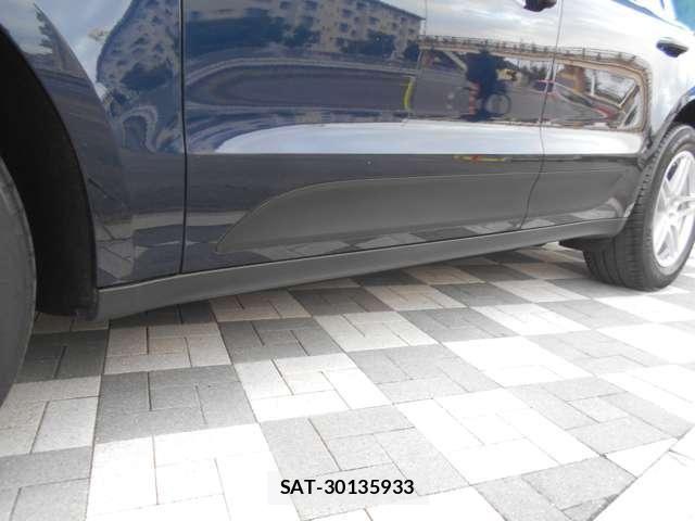 Porsche MACAN 2017-03 6246666-28