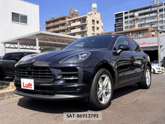 Porsche MACAN 2021-04 6272573-0