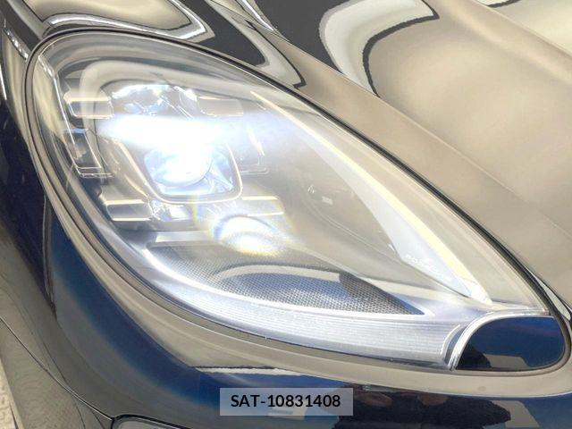 Porsche MACAN 2016-07 6305908-13
