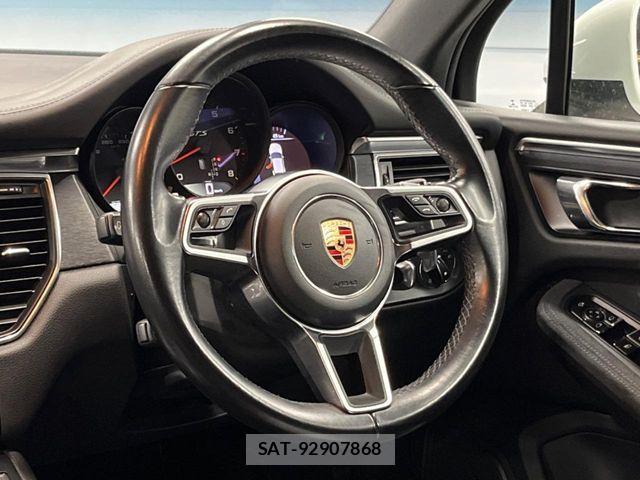 Porsche MACAN 2017-04 6527162-10