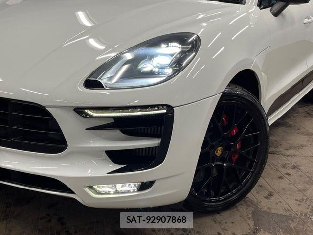 Porsche MACAN 2017-04 6527162-12