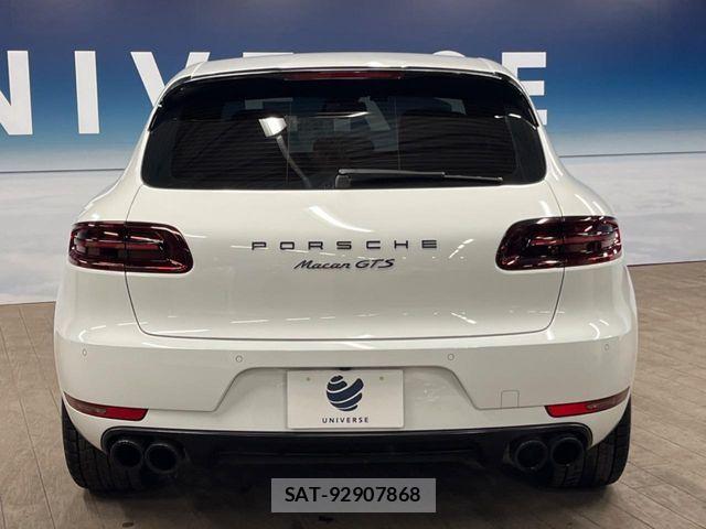 Porsche MACAN 2017-04 6527162-15