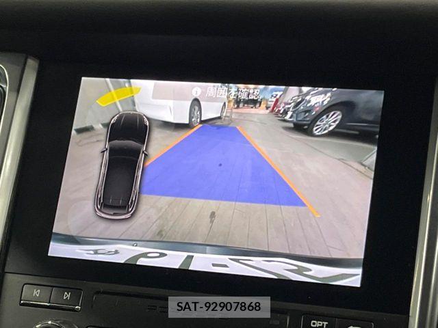 Porsche MACAN 2017-04 6527162-4