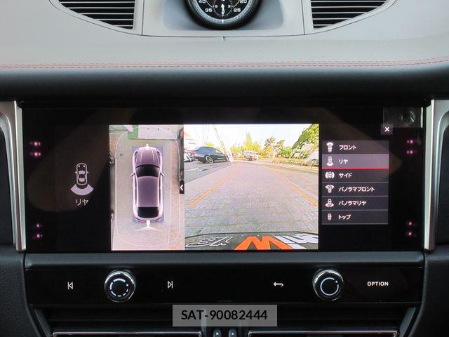 Porsche MACAN 2024-02 6546451-26