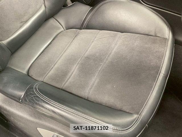 Porsche MACAN 2020-06 6614150-20