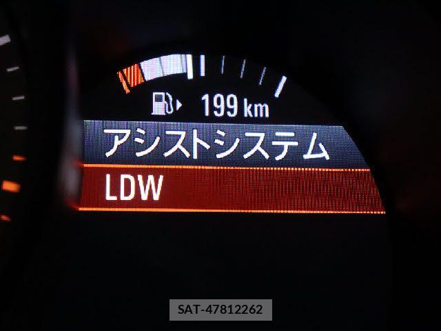 Porsche MACAN 2018-08 6614151-11