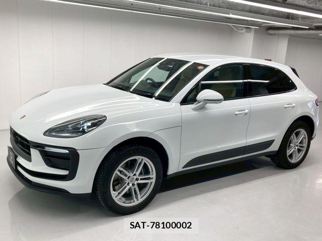Porsche MACAN 2023-03 6614149-0