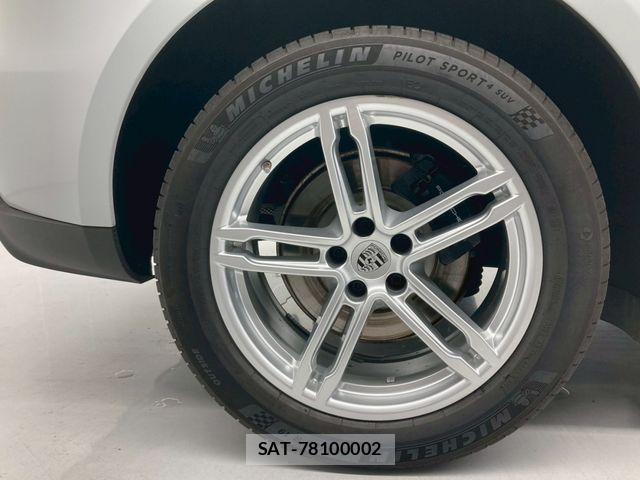 Porsche MACAN 2023-03 6614149-10