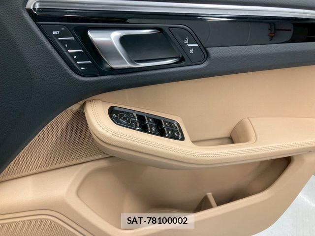 Porsche MACAN 2023-03 6614149-19