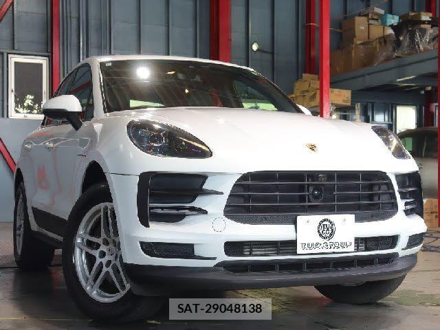 Porsche MACAN 2019-12 6677496-19