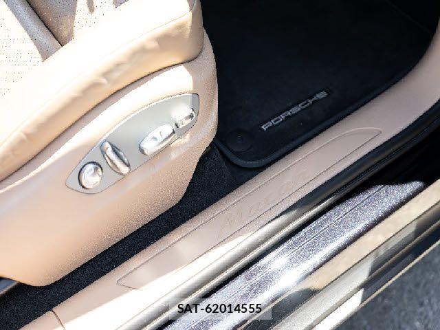 Porsche MACAN 2022-12 6682819-17