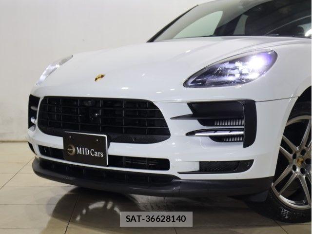 Porsche MACAN 2019-05 6717054-17