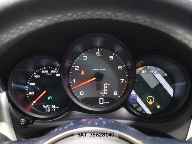 Porsche MACAN 2019-05 6717054-23