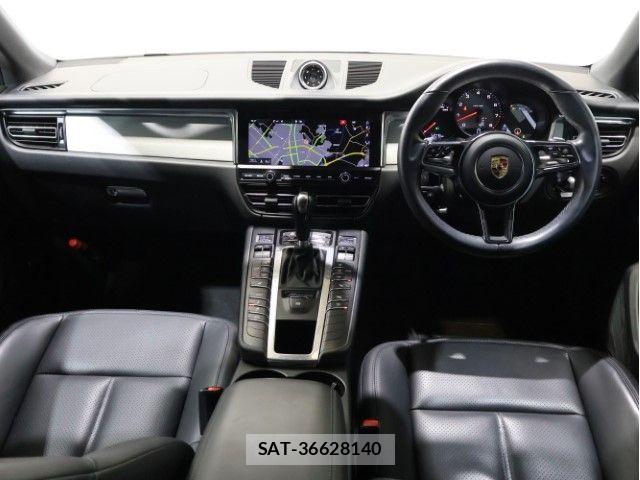 Porsche MACAN 2019-05 6717054-2