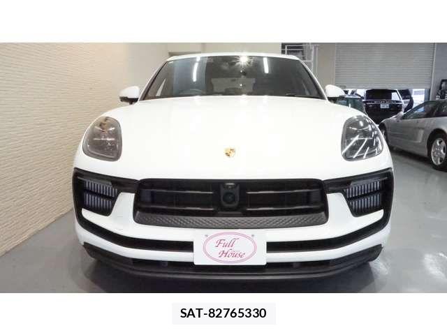 Porsche MACAN 2023-06 6816564-1