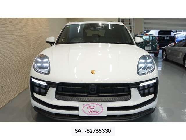 Porsche MACAN 2023-06 6816564-2