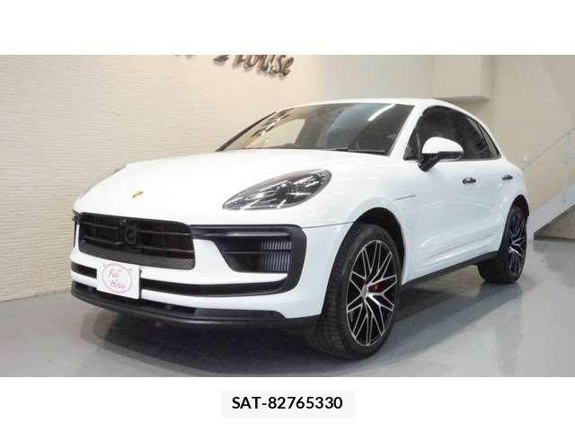 Porsche MACAN 2023-06 6816564-3