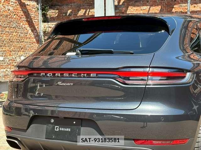 Porsche MACAN 2021-03 6911153-9