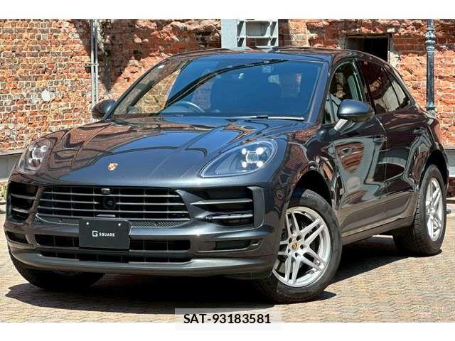 Porsche MACAN 2021-03 6911153-8