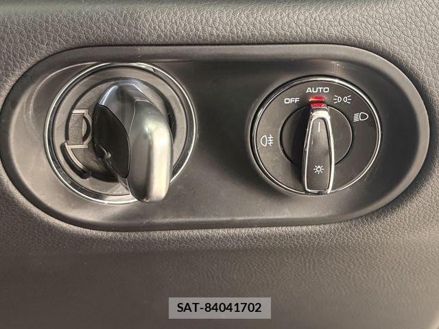 Porsche MACAN 2024-06 6997134-18