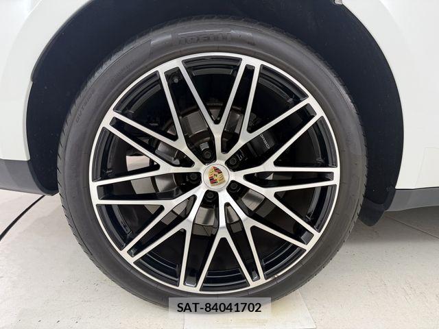 Porsche MACAN 2024-06 6997134-27