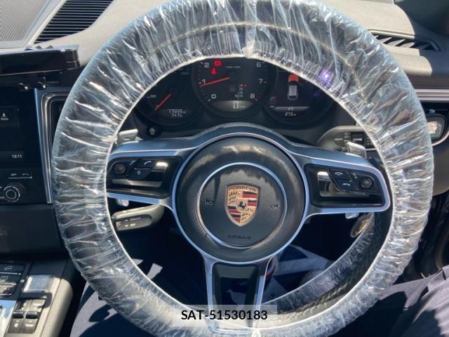 Porsche MACAN 2017-03 7021237-19