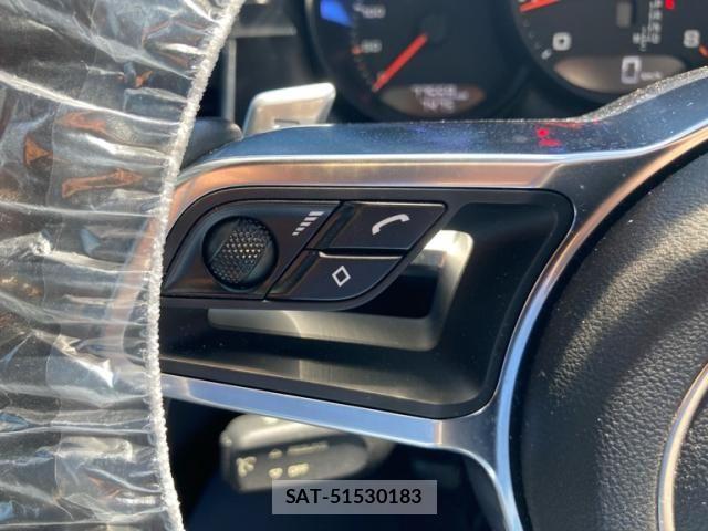 Porsche MACAN 2017-03 7021237-20