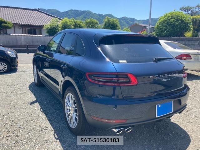 Porsche MACAN 2017-03 7021237-3