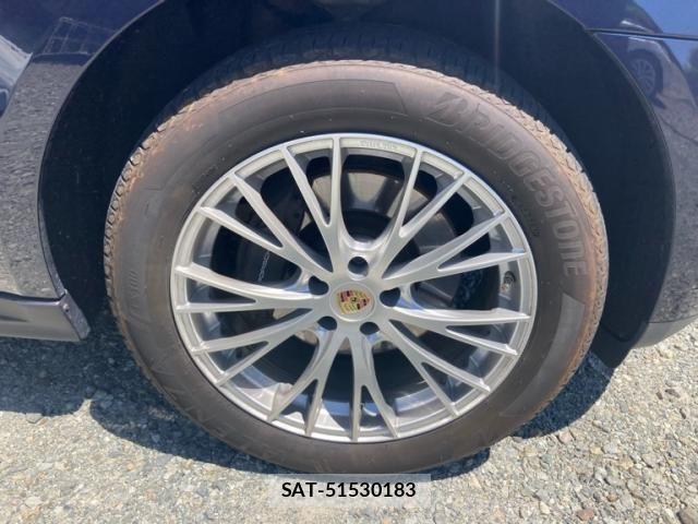 Porsche MACAN 2017-03 7021237-4