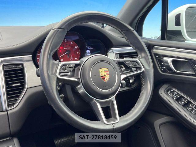 Porsche MACAN 2016-11 7223552-10