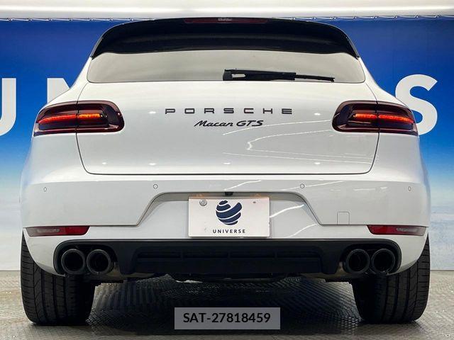 Porsche MACAN 2016-11 7223552-16