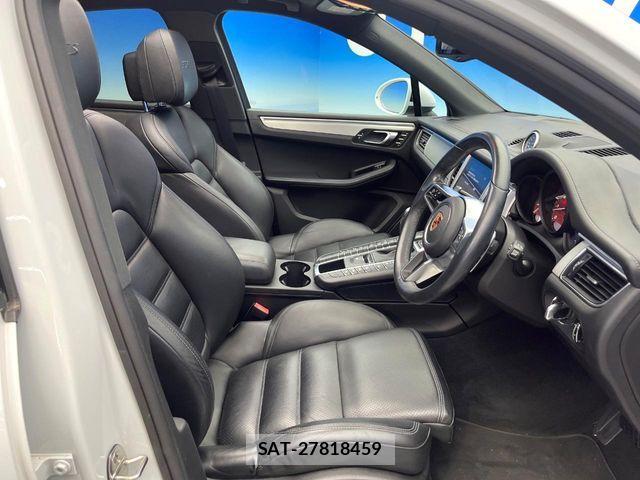 Porsche MACAN 2016-11 7223552-8