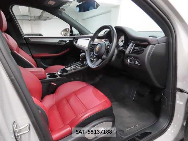 Porsche MACAN 2024-05 7223560-13