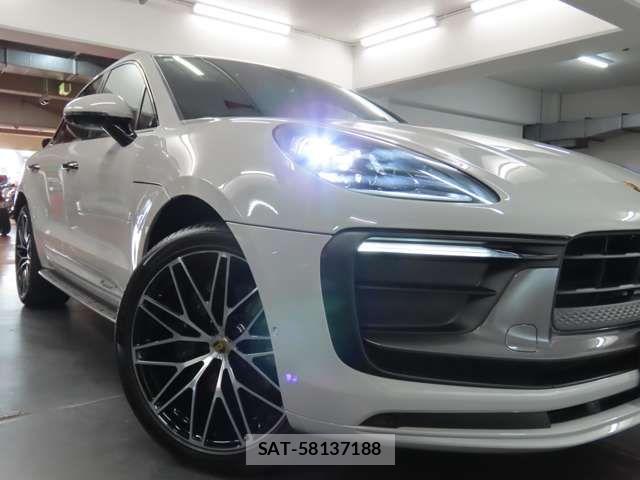 Porsche MACAN 2024-05 7223560-7