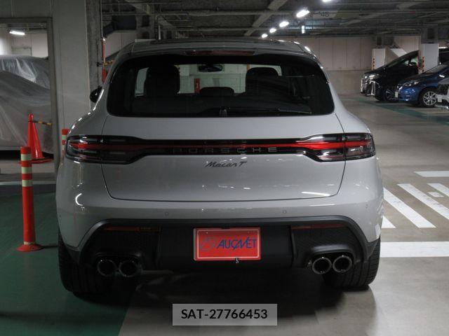 Porsche MACAN 2026-04 7223559-2