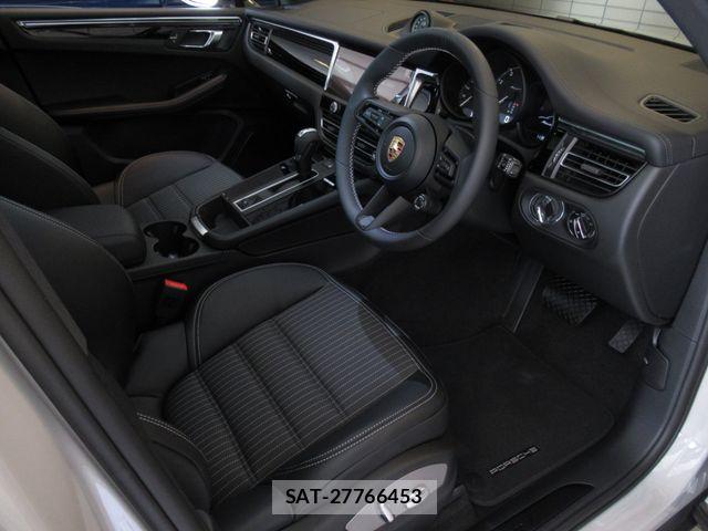 Porsche MACAN 2026-04 7223559-4