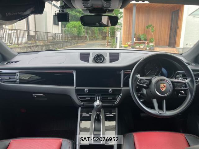 Porsche MACAN 2023-02 7251913-10