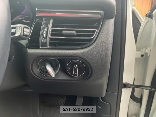 Porsche MACAN 2023-02 7251913-20