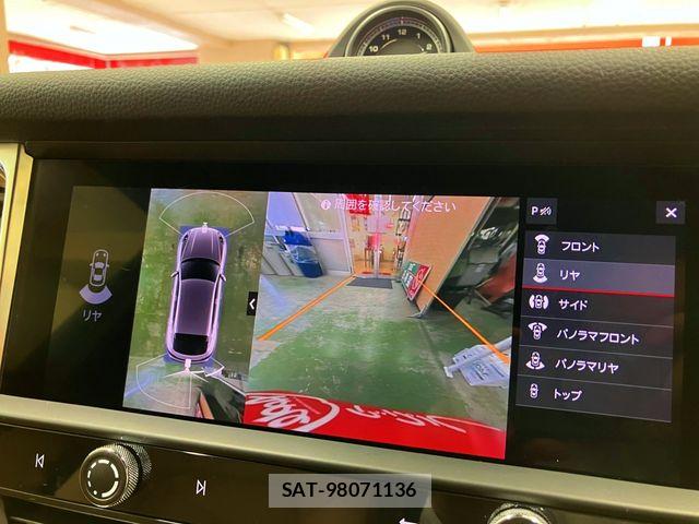 Porsche MACAN 2022-12 7329355-15