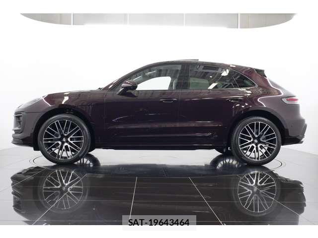 Porsche MACAN 2026-03 7359299-9