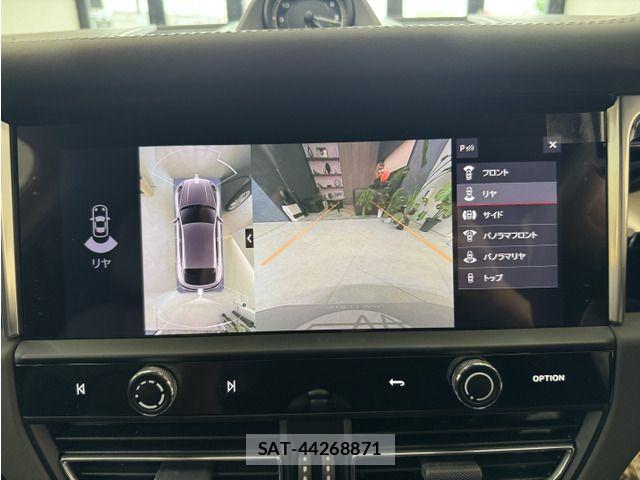 Porsche MACAN 2022-12 7456779-19